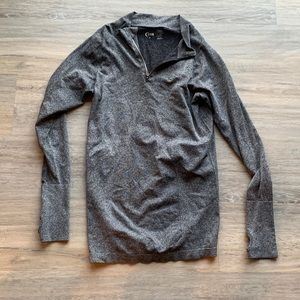 Ziya-Medium-Gray sweatshirt